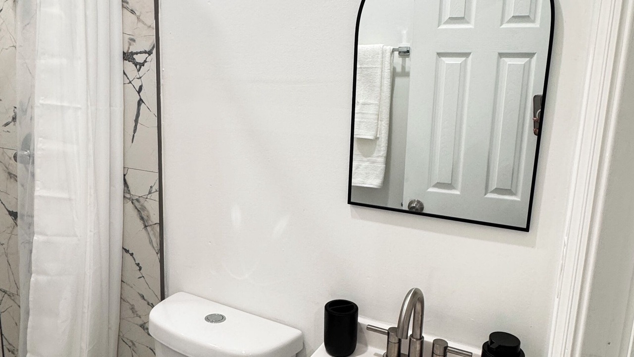 Photo of Bathroom in North Miami Beach