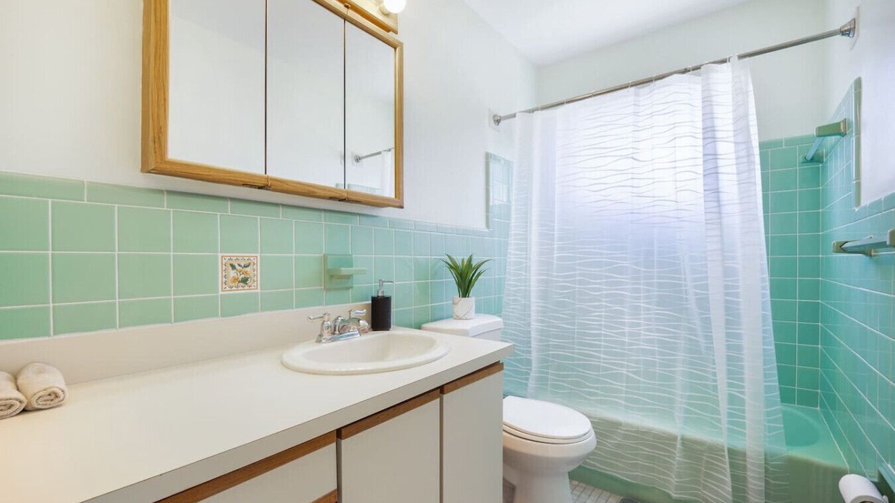 Photo of Bathroom in Ojus
