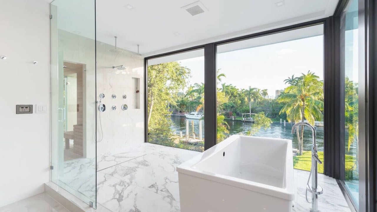Photo of Bathroom in Seybold