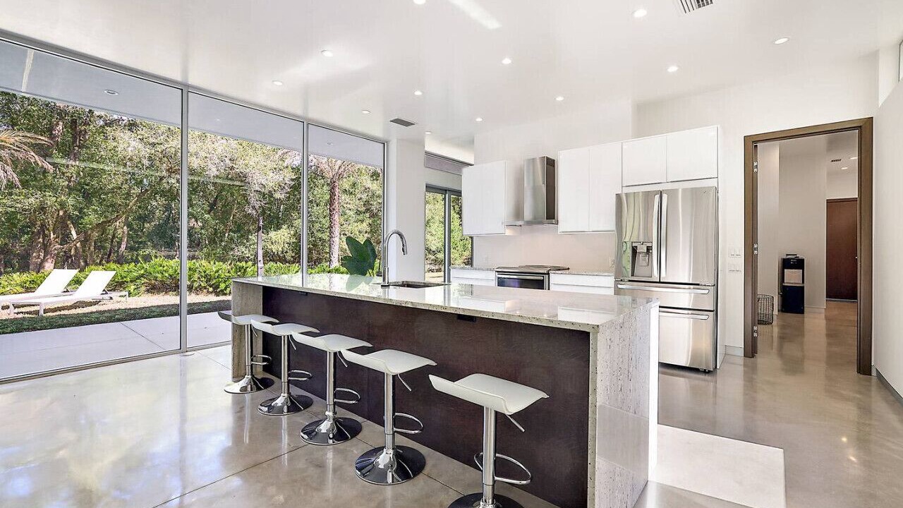 Photo of Kitchen in Floral City