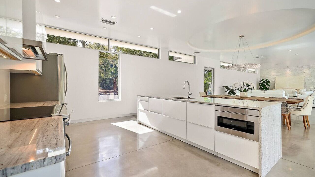Photo of Kitchen in Floral City