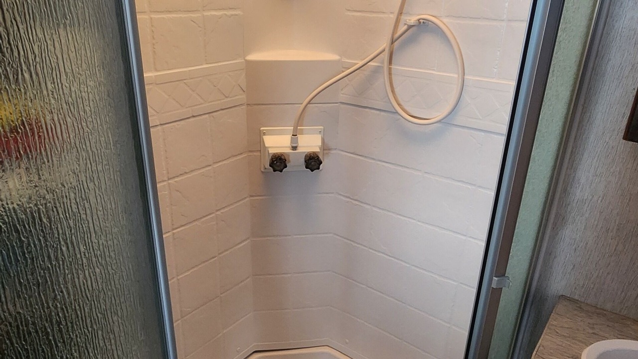 Photo of Bathroom in June Park