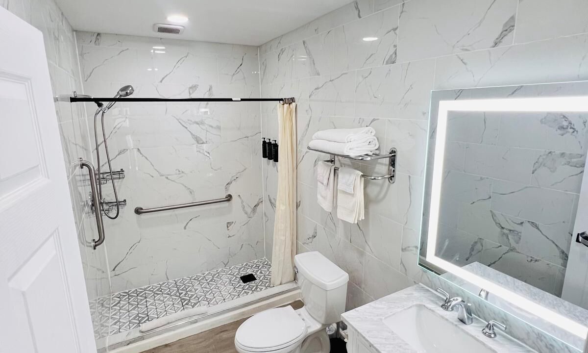 Photo of Bathroom in South Venice