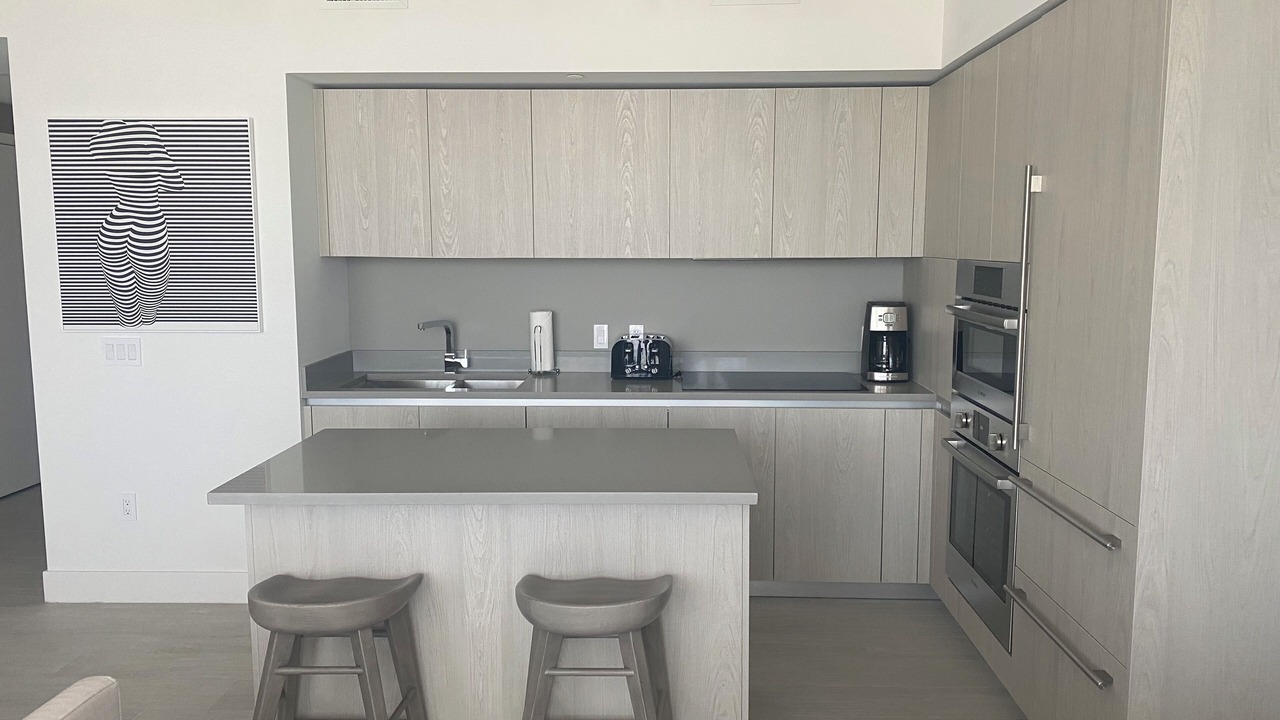 Photo of Kitchen in Hollywood South Central Beach