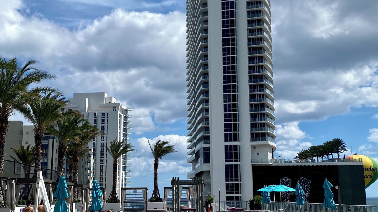 Photo of Outdoor in Hollywood South Central Beach