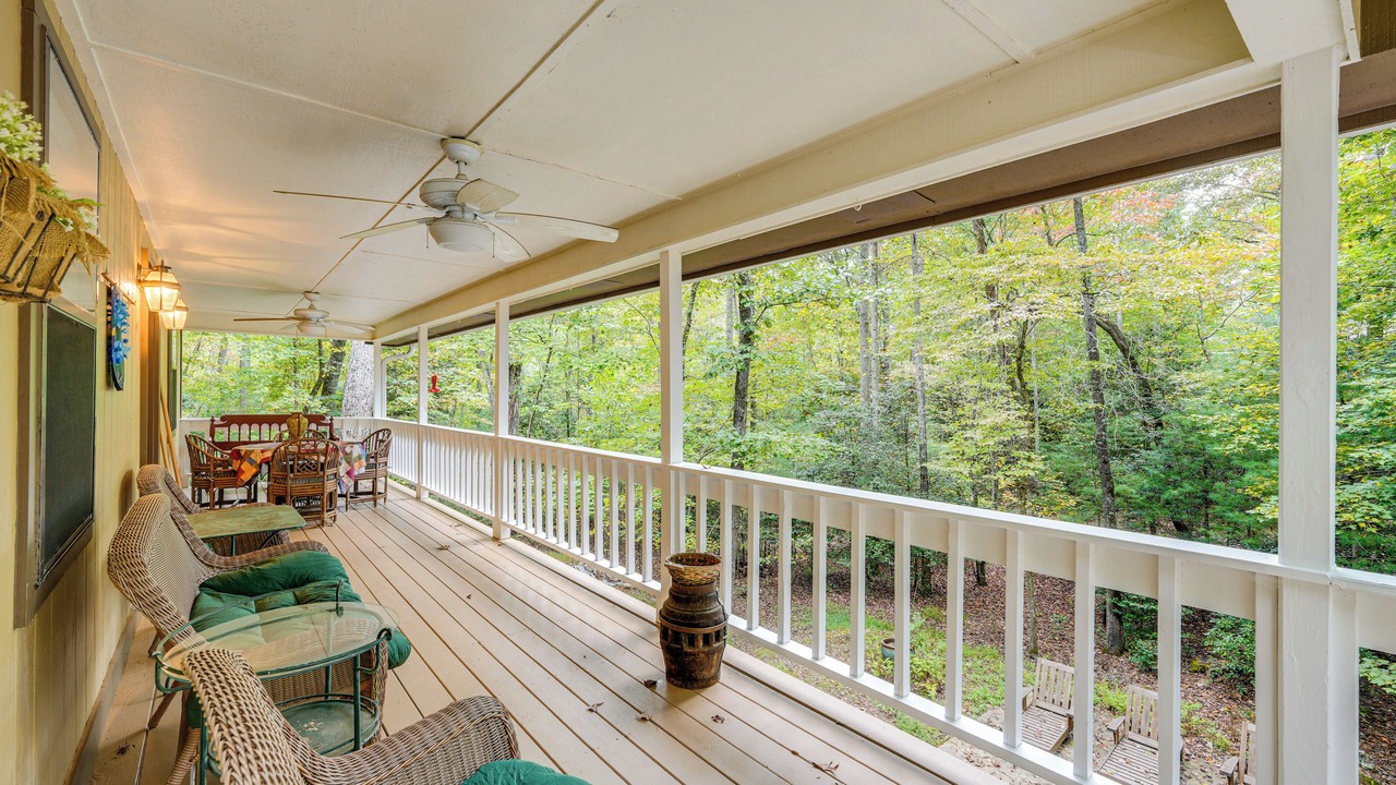 Photo of Patio Balcony in Blairsville