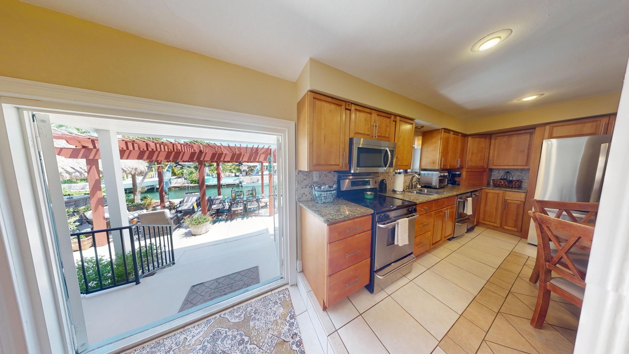 Photo of Kitchen in Big Coppitt Key