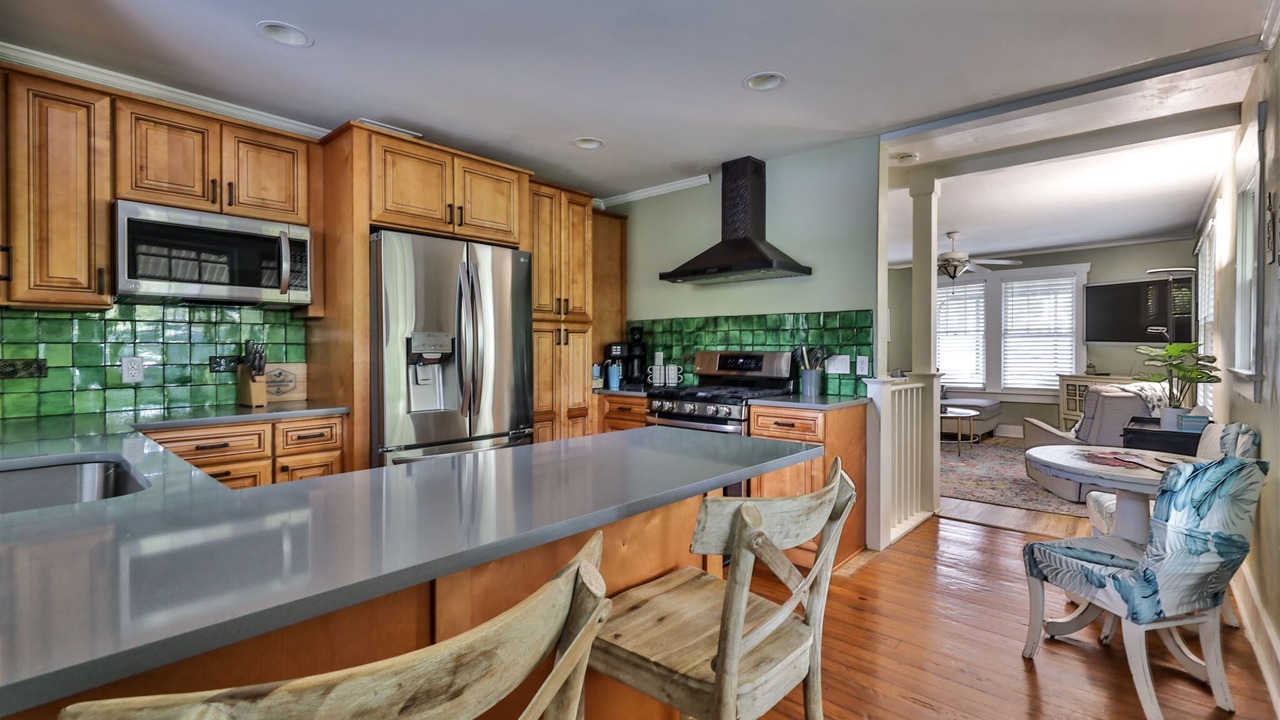 Photo of Kitchen in Historic District