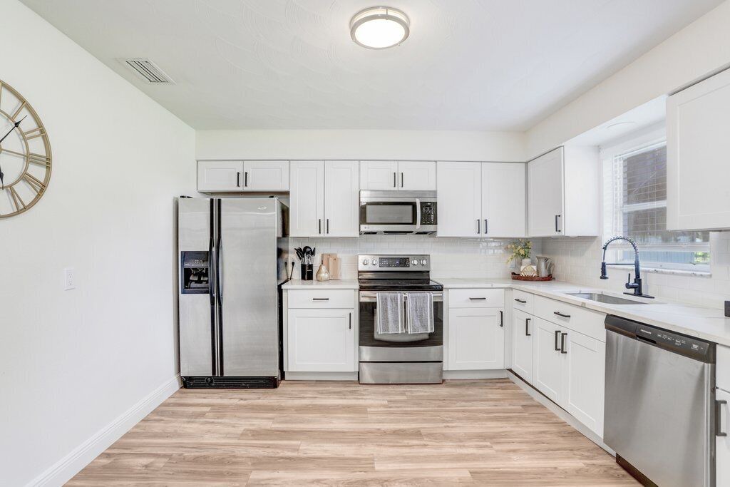 Photo of Kitchen in Downtown Zephyrhills