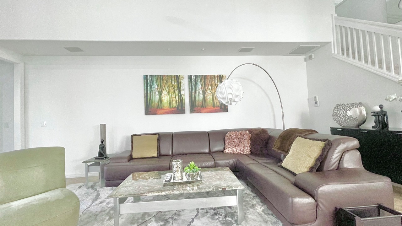 Photo of Livingroom in Naples