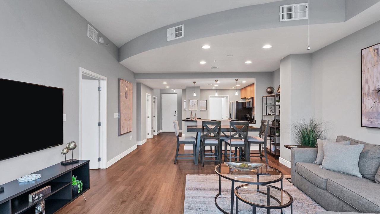 Photo of Livingroom in South Eola