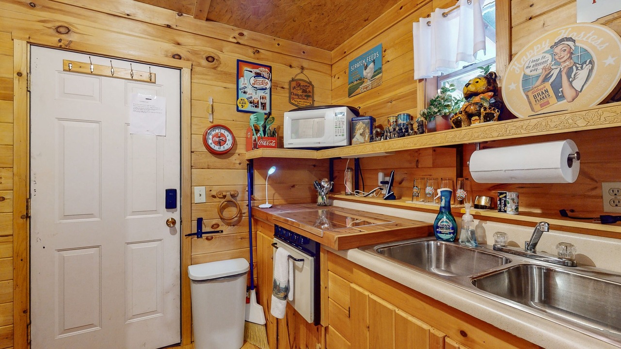 Photo of Kitchen in Unaka