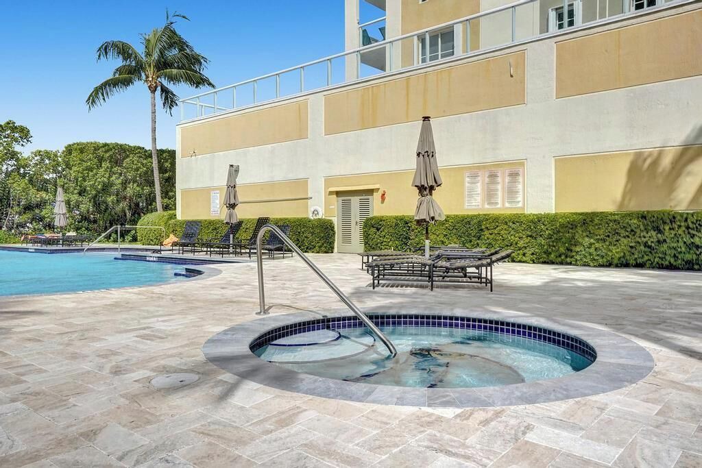 Photo of Outdoor in Sunny Isles Beach