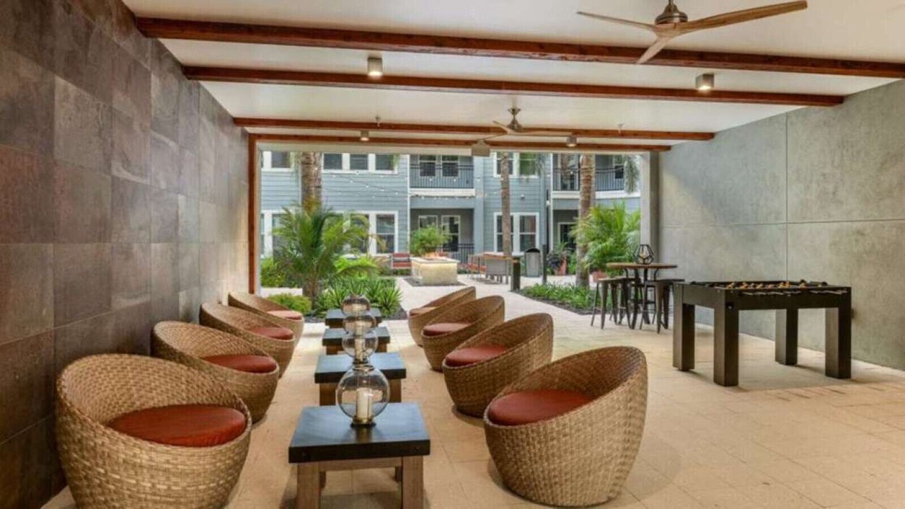 Photo of Outdoor in Carver City - Lincoln Gardens