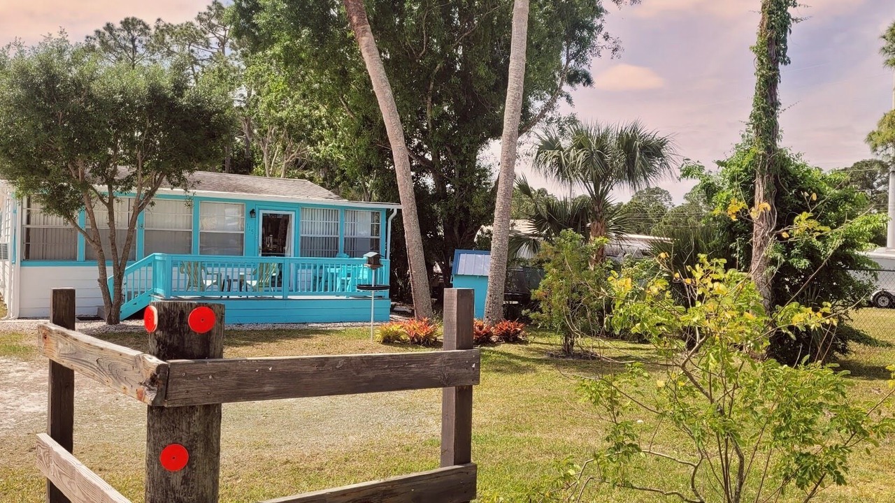 Photo of Outdoor in Oak Hill