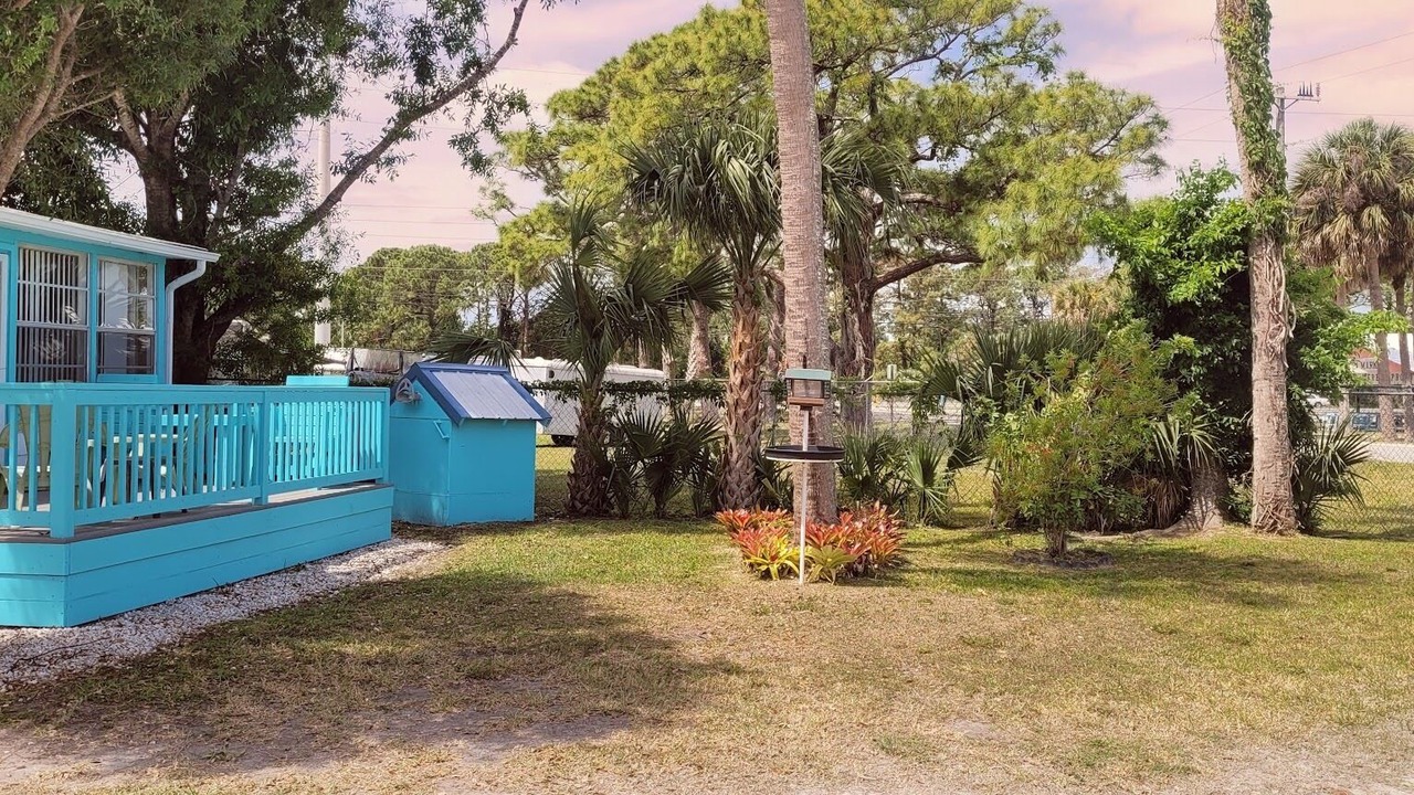Photo of Others in Oak Hill