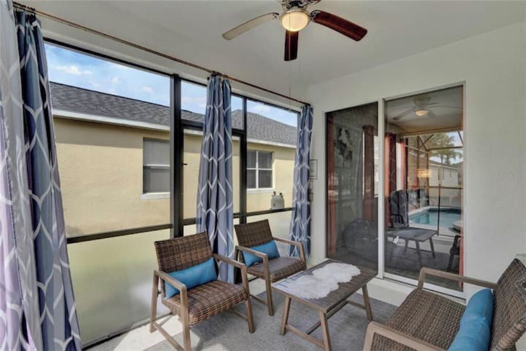 Photo of Patio Balcony in Trafalgar Village