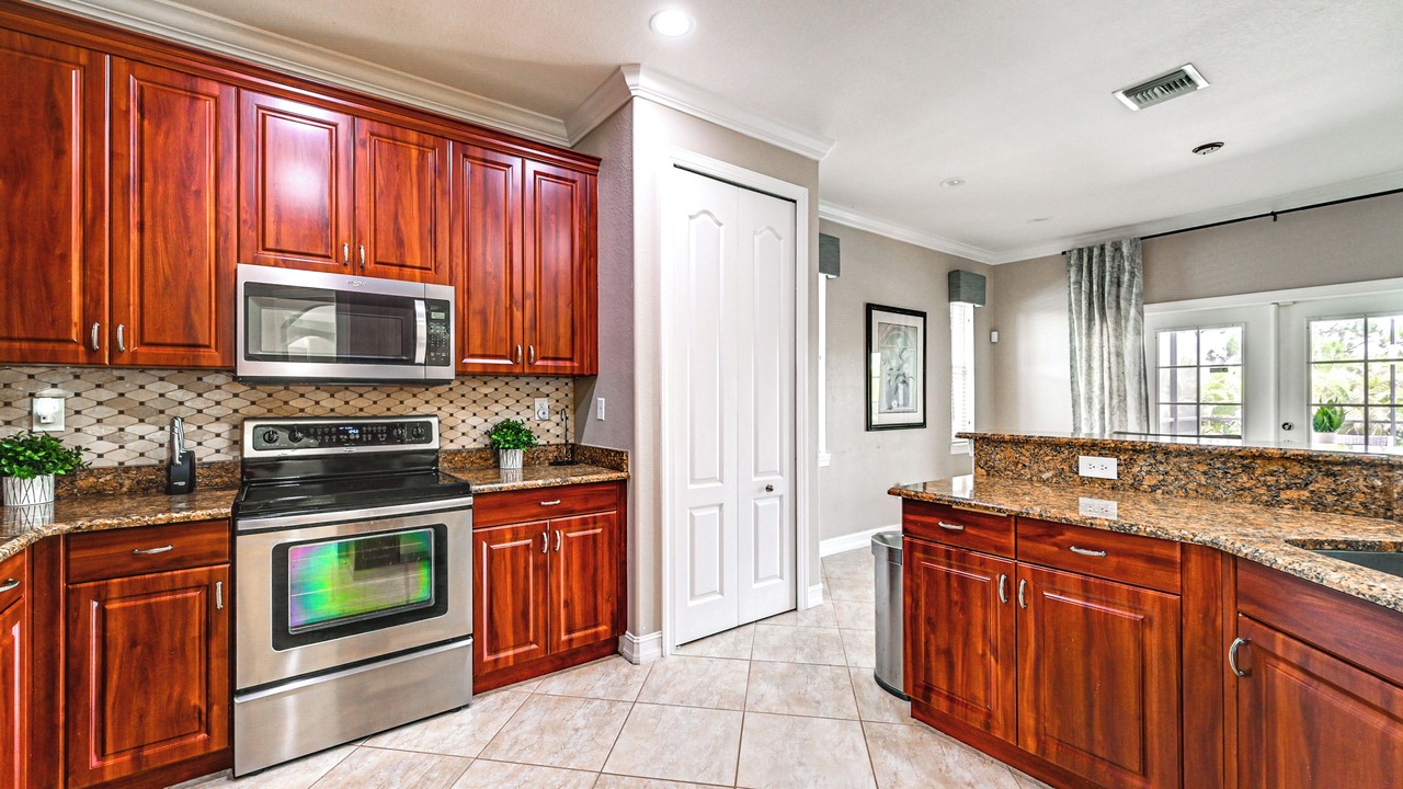 Photo of Kitchen in Eisenhower