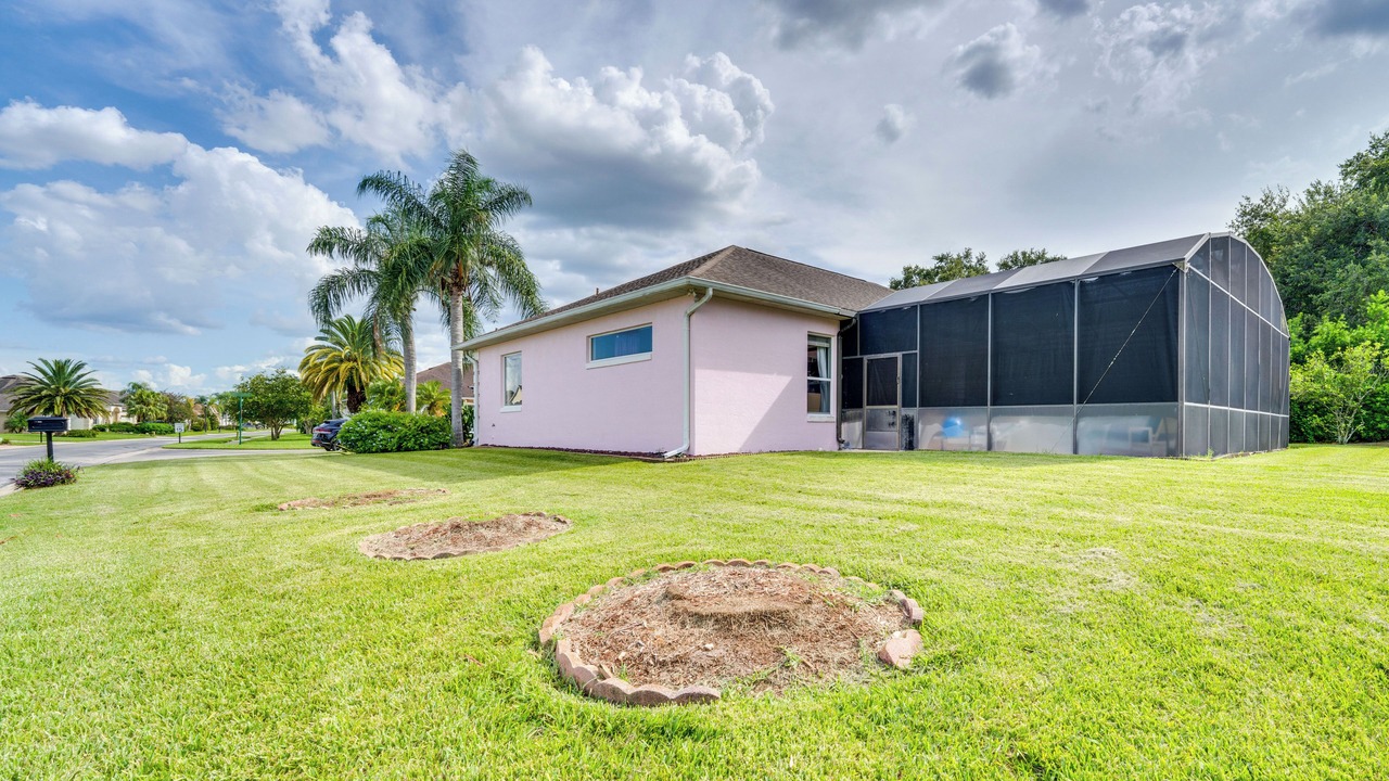 Photo of Outdoor in Ridgewood Lakes