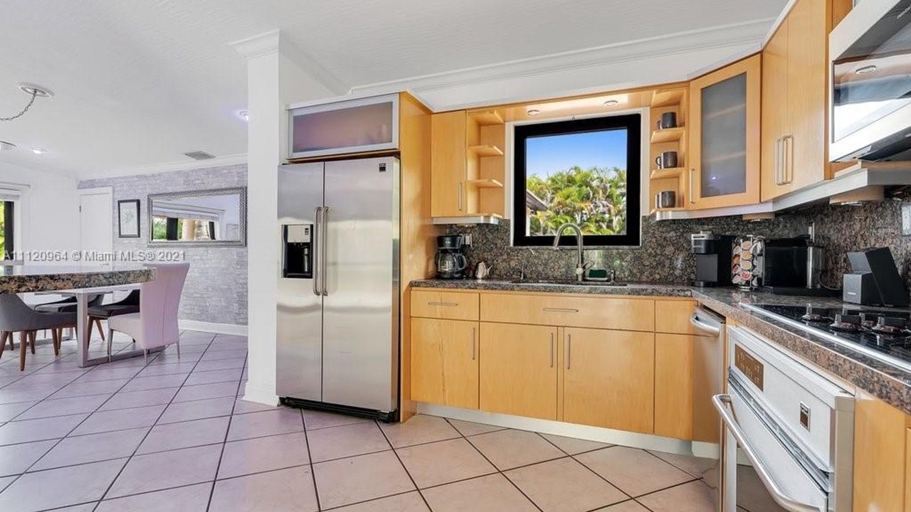 Photo of Kitchen in Ludlam