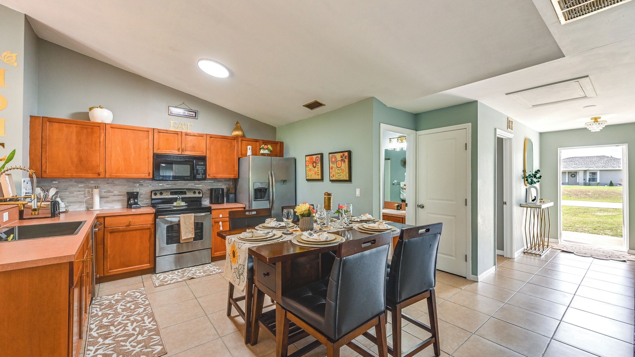 Photo of Kitchen in Eisenhower