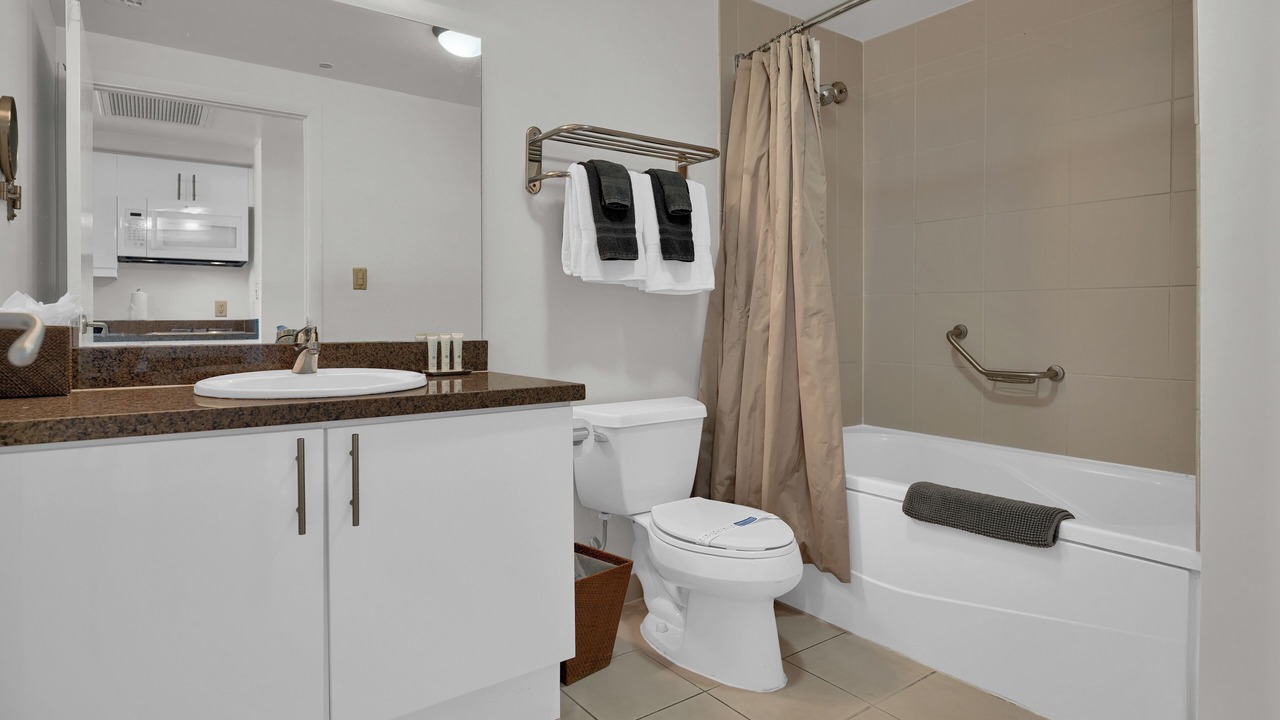 Photo of Bathroom in Coconut Grove