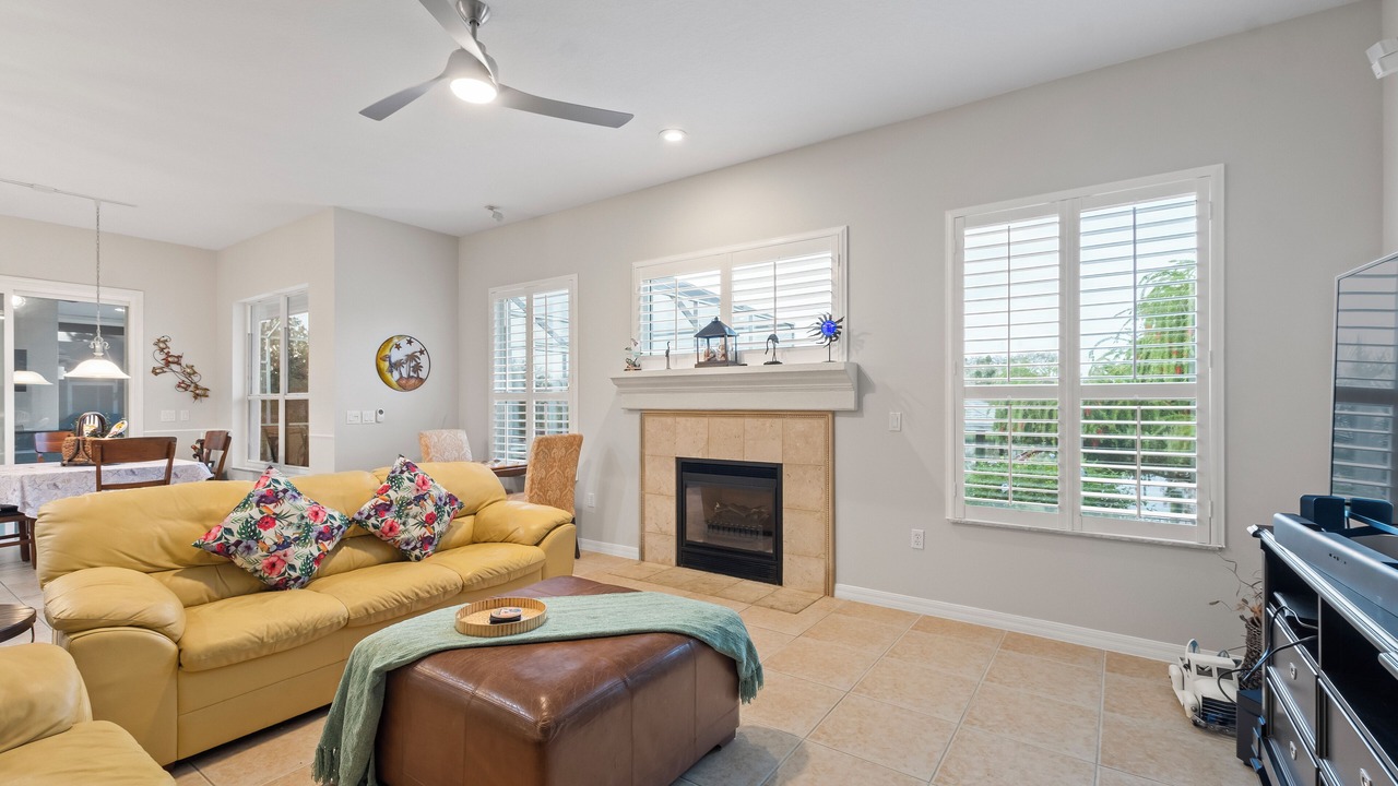 Photo of Livingroom in Palm Harbor