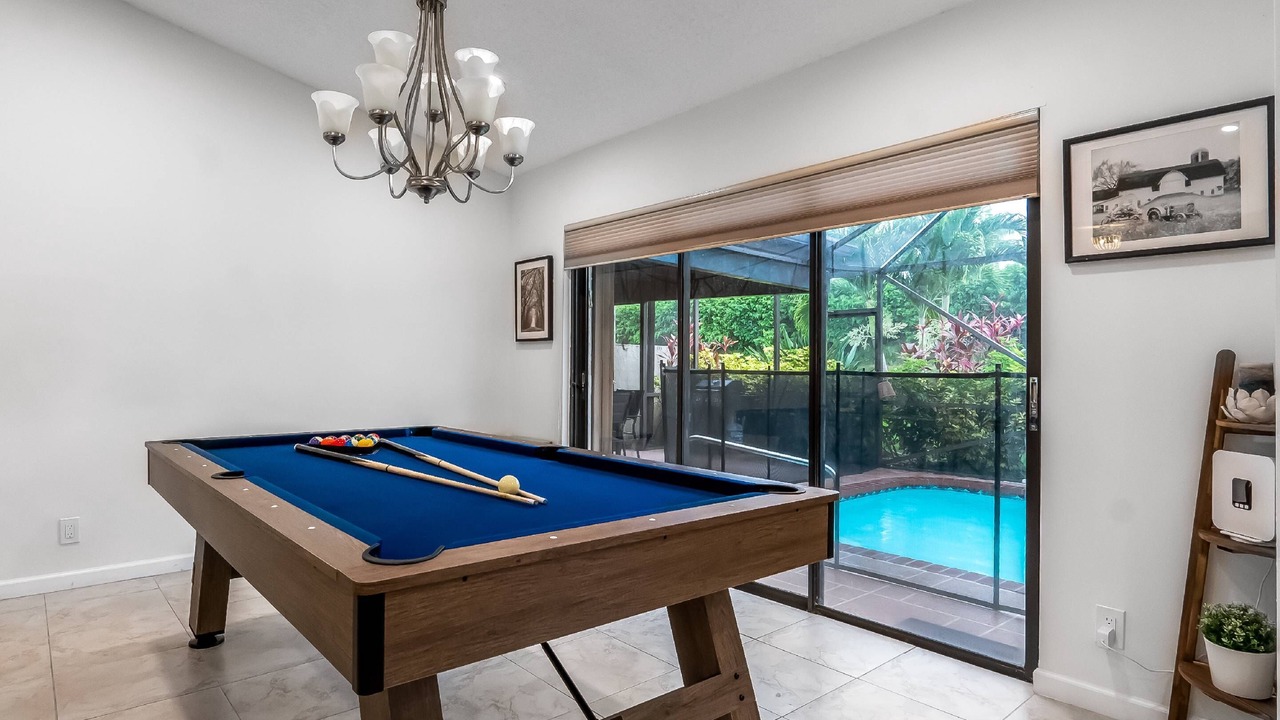 Photo of Bedroom in Boca Del Mar