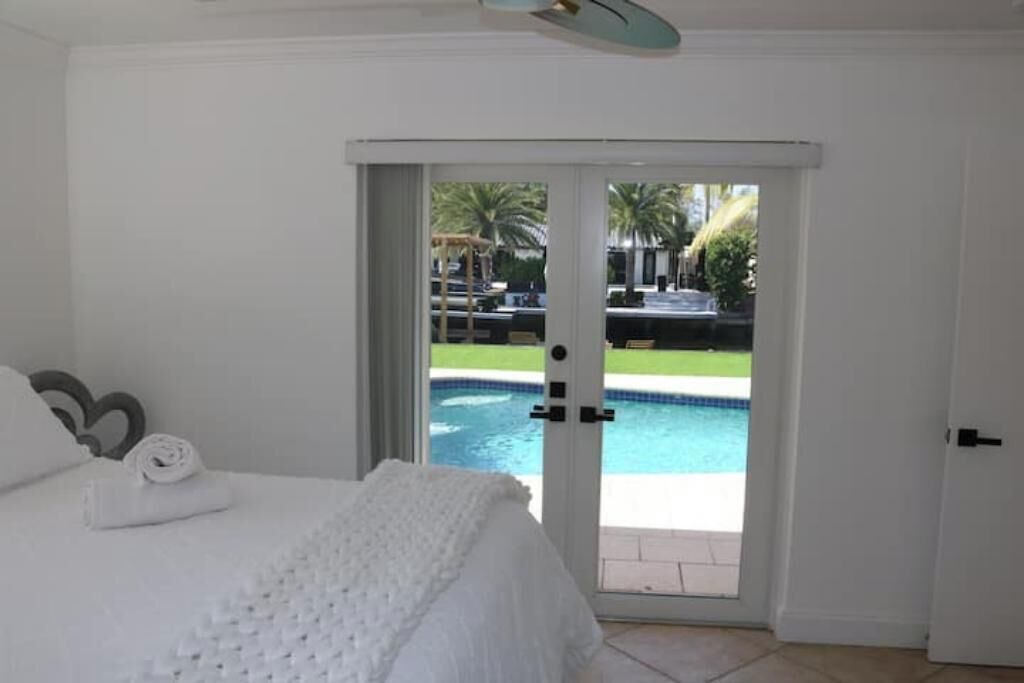Photo of Others in Coral Ridge Isles