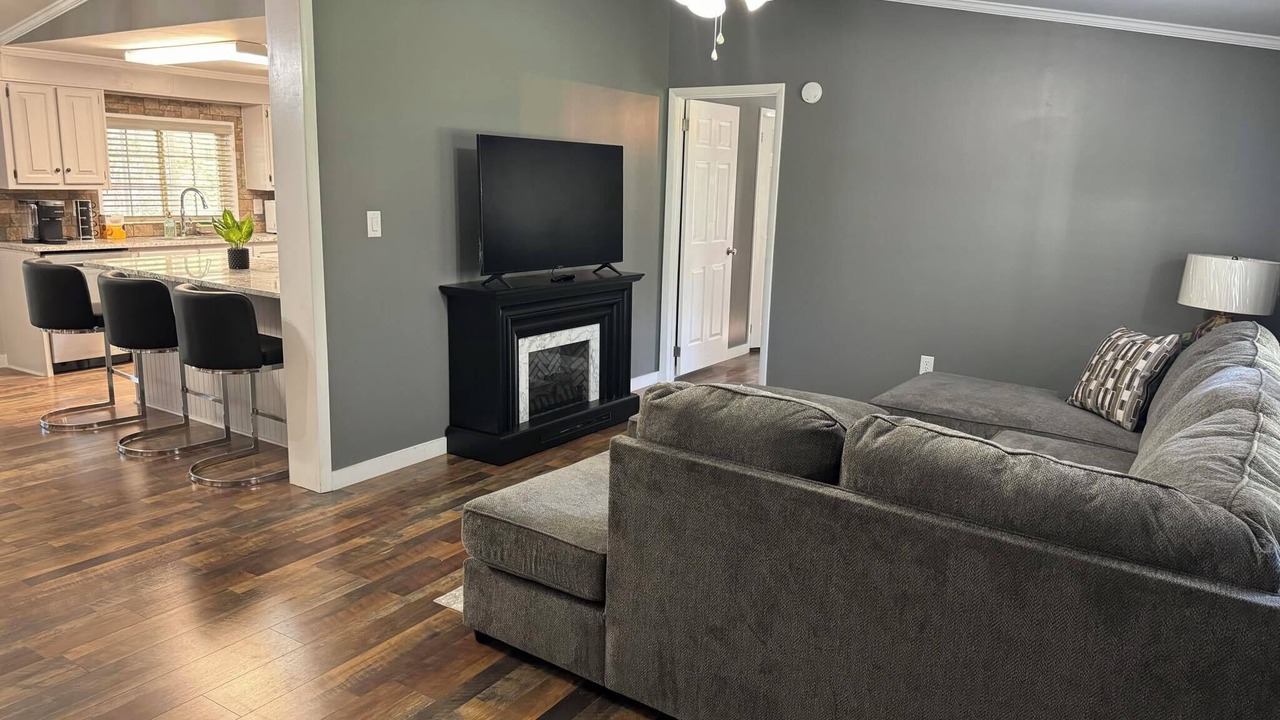 Photo of Livingroom in Hendersonville