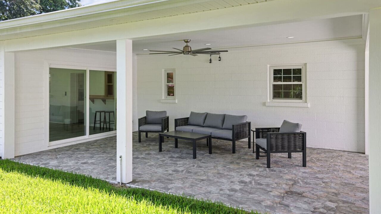 Photo of Patio Balcony in United Central