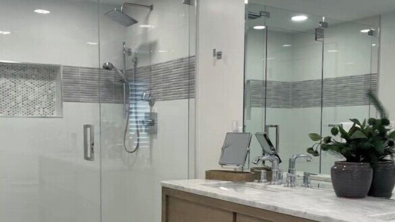 Photo of Bathroom in Lighthouse Point