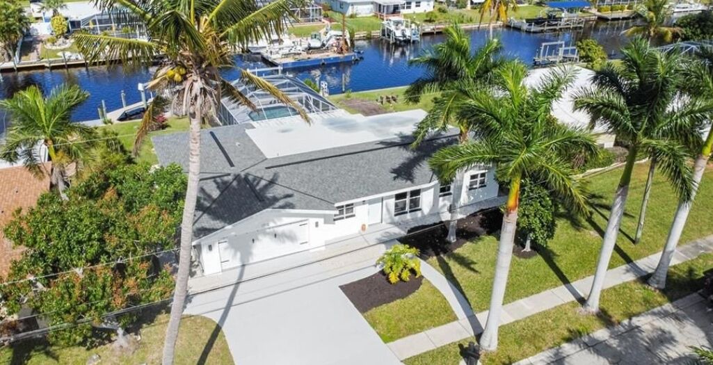 Photo of Outdoor in Lochmoor Waterway Estates