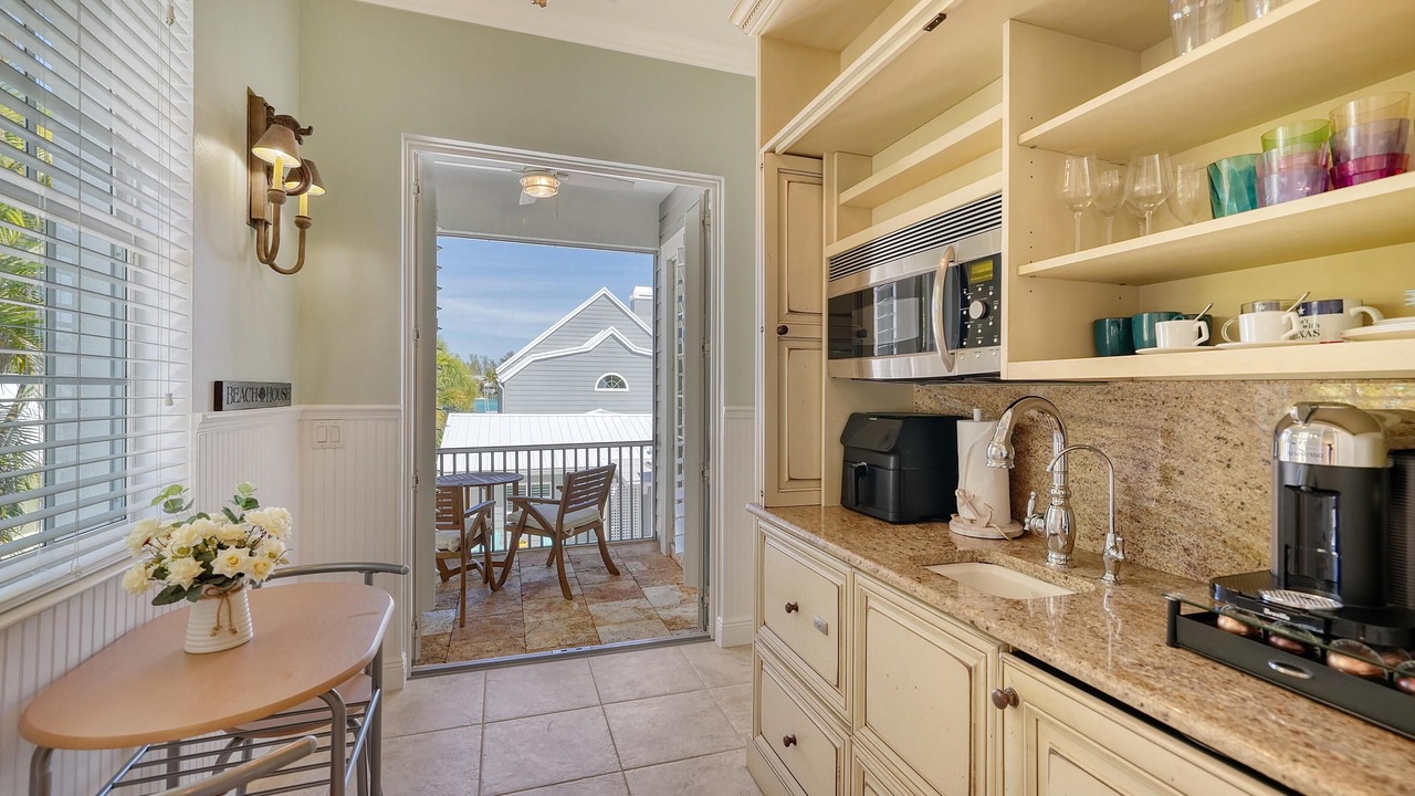 Photo of Kitchen in Longbeach Village