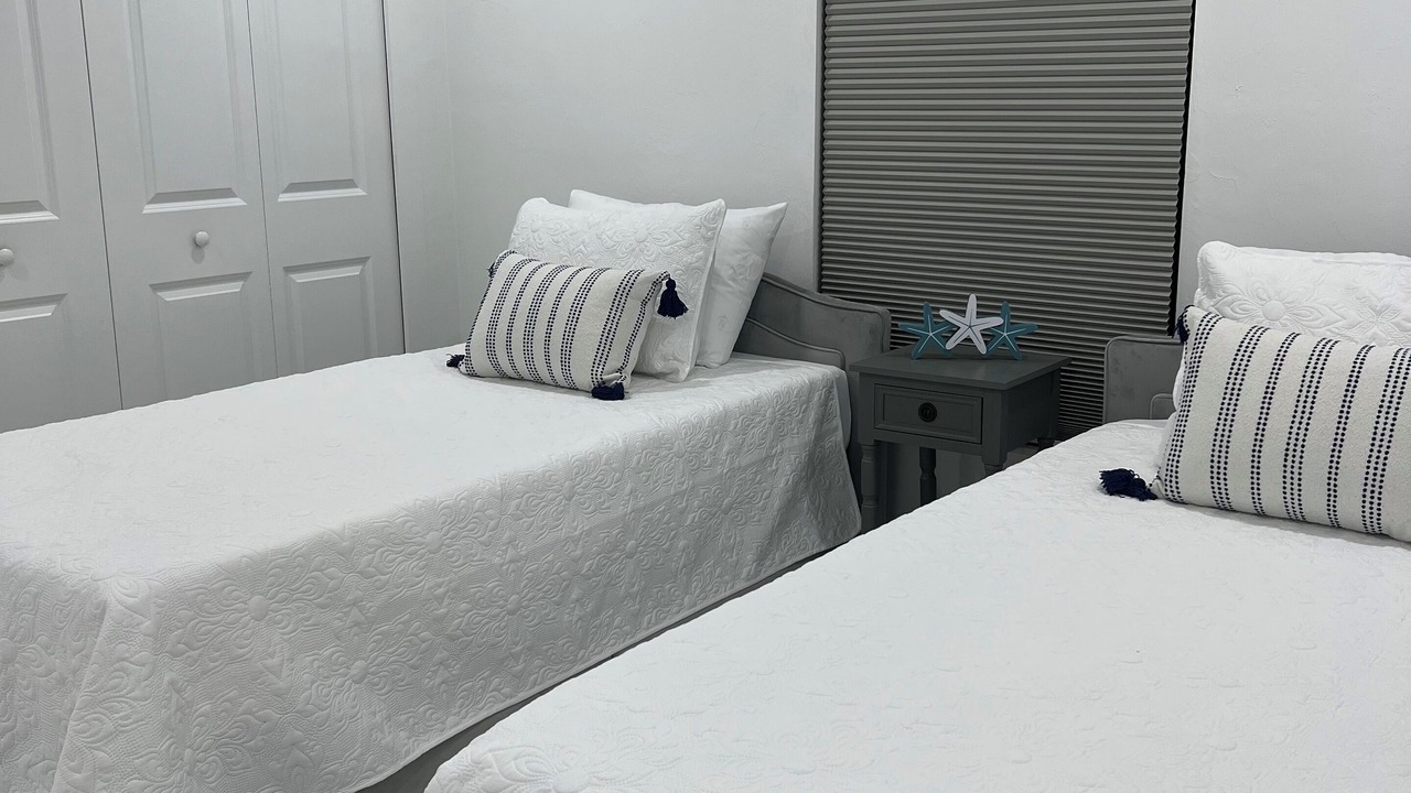 Photo of Bedroom in Willoughby Acres