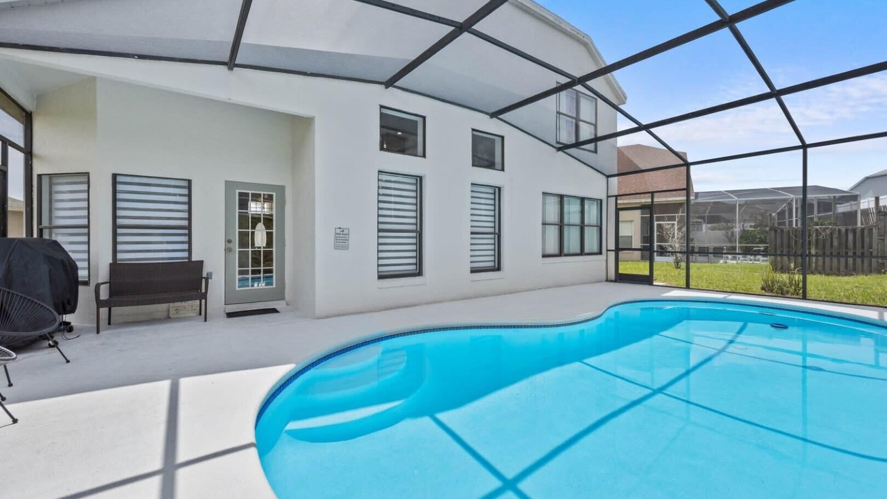 Photo of Outdoor in Lake Davenport Estates