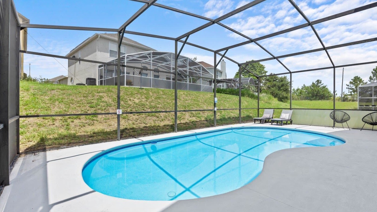 Photo of Outdoor in Lake Davenport Estates