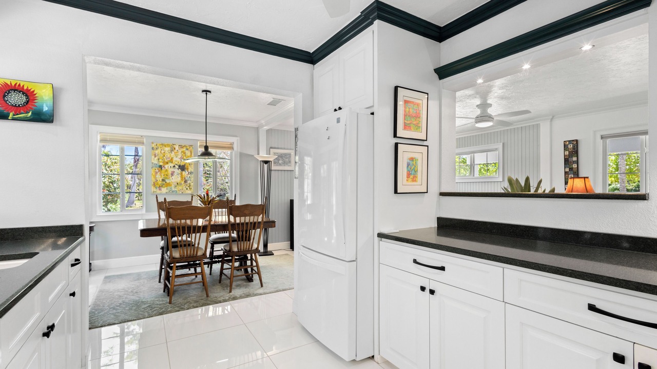 Photo of Kitchen in Longbeach Village