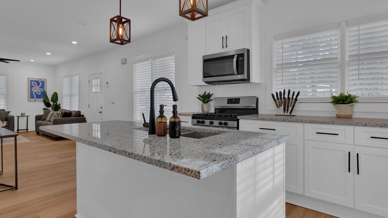 Photo of Outdoor in Collier Heights