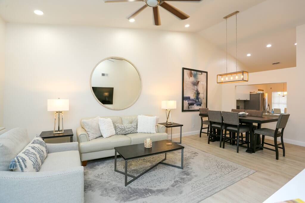 Photo of Livingroom in Lely Golf Estates