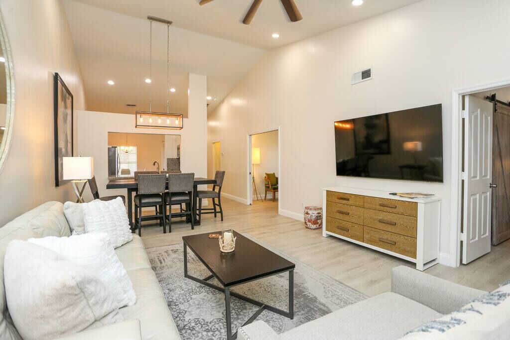 Photo of Livingroom in Lely Golf Estates