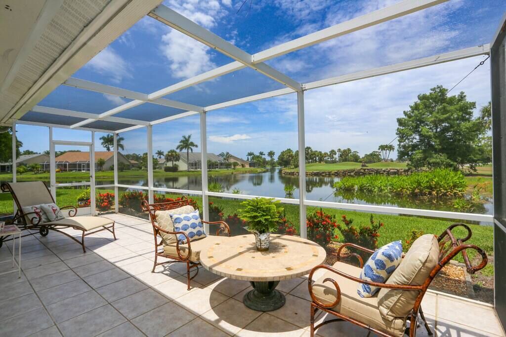 Photo of Patio Balcony in Lely Golf Estates