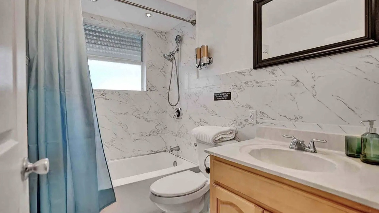 Photo of Bathroom in North Beach