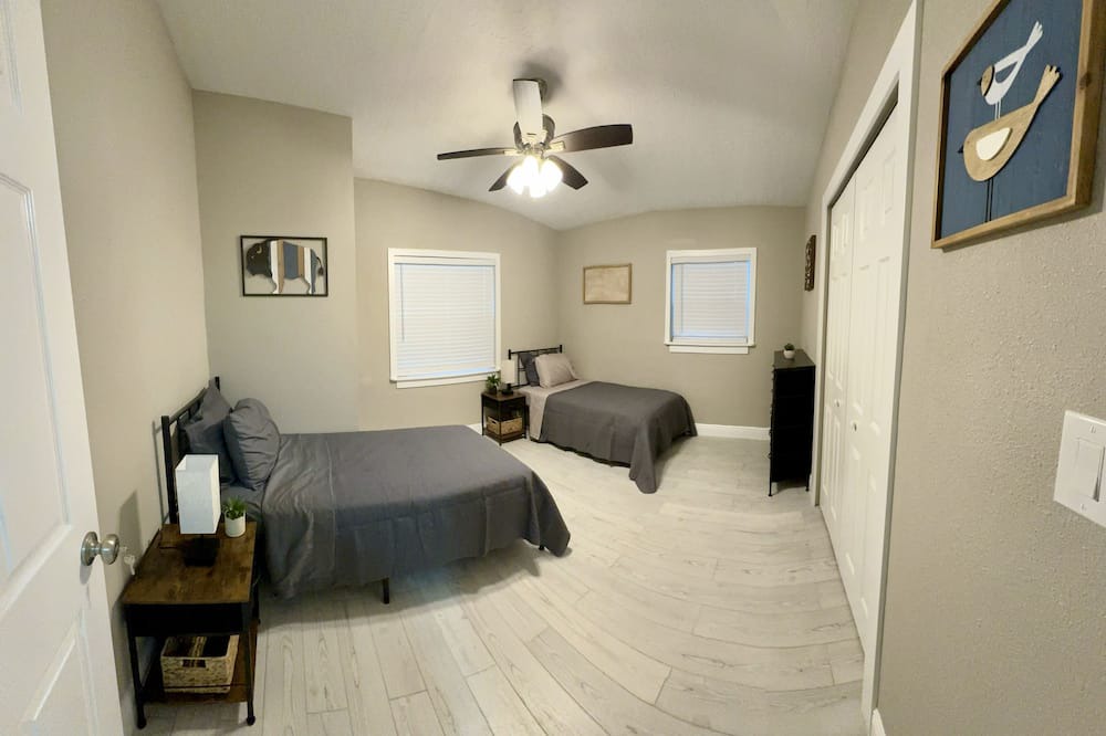 Photo of Bedroom in Pine Hills