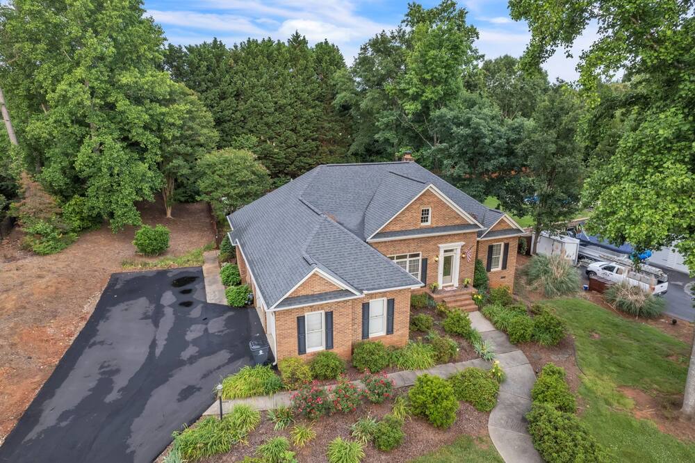 Photo of Outdoor in Inman