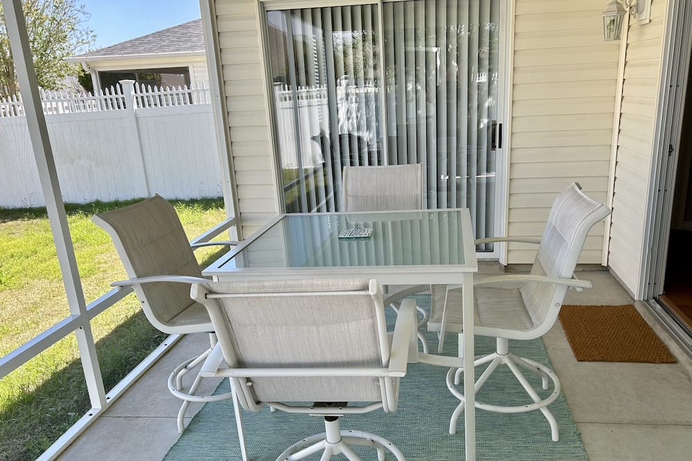 Photo of Outdoor in Virginia Trace