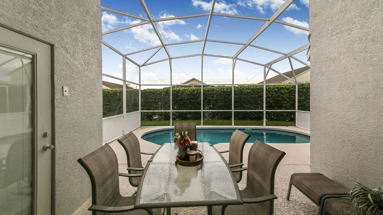 Photo of Outdoor in Westbury