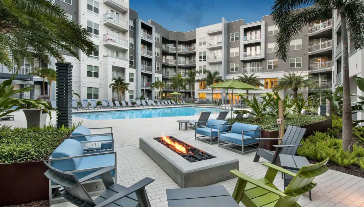 Photo of Outdoor in Courier City - Oscawana