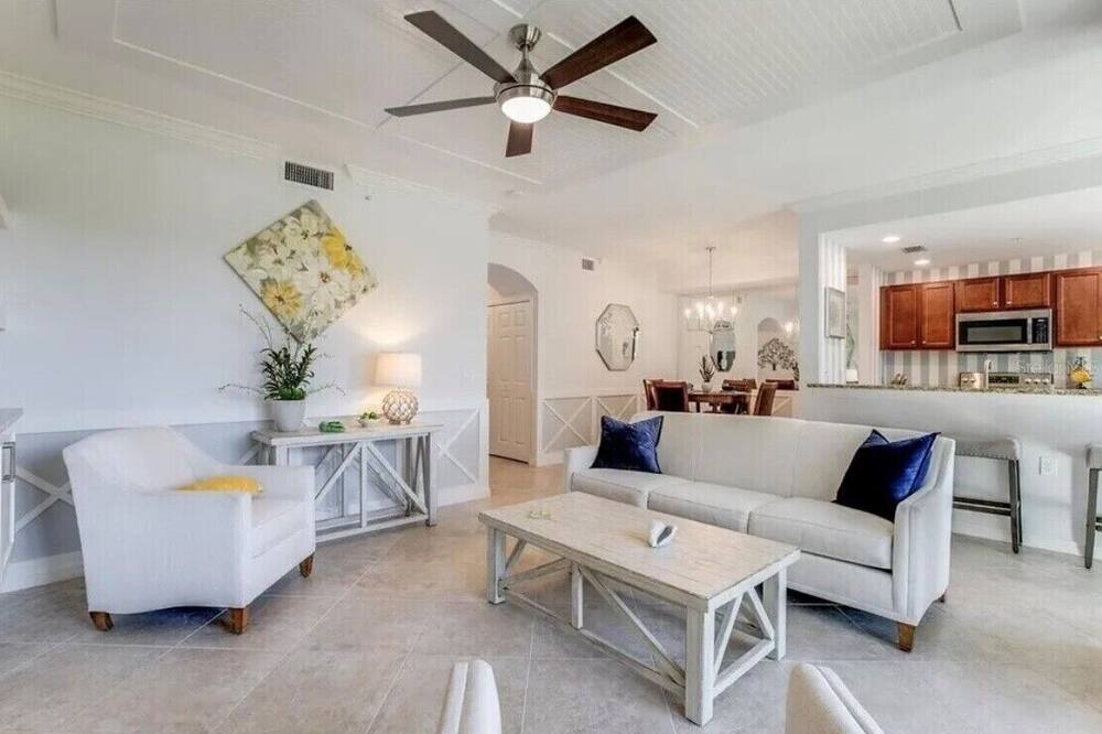 Photo of Livingroom in Lakewood Ranch
