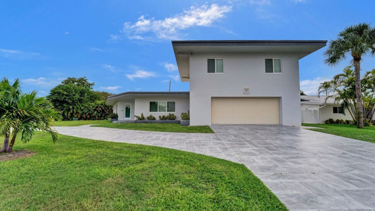 Photo of Outdoor in Lighthouse Point